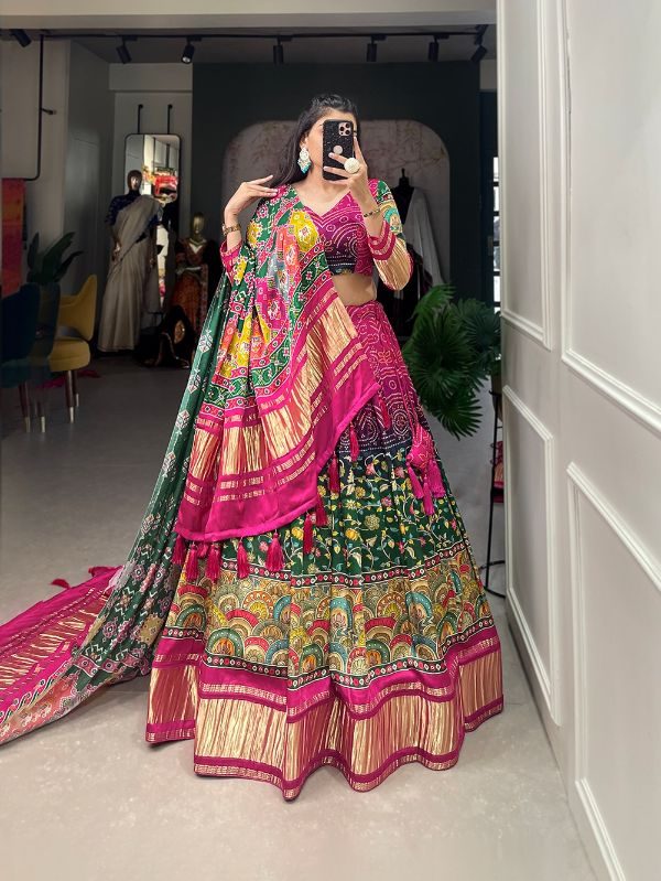 7 Best Lehenga Brands In Jaipur For The Royal Brides!