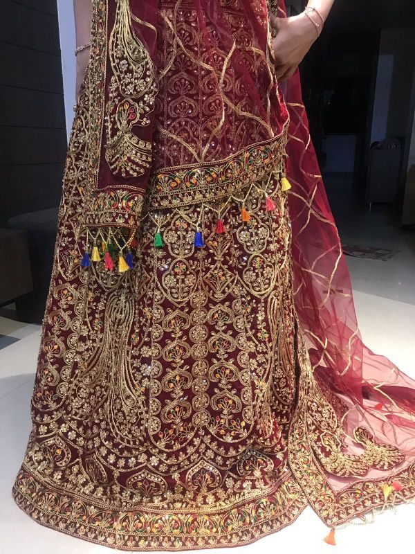 Find Heavy bridal lehenga by Shree kamdhenu textile near me | Surat Textile  Market, Surat, Gujarat | Anar B2B Business App